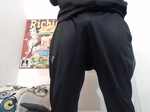 Thomasjons  online show from October 25, 7:19 pm