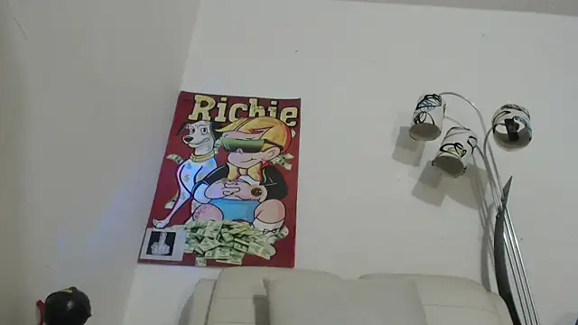 Snapshot of Thomasjons_ chatting on January 19, 1:53 am Thomasjons online show from January 19, 1:53 am