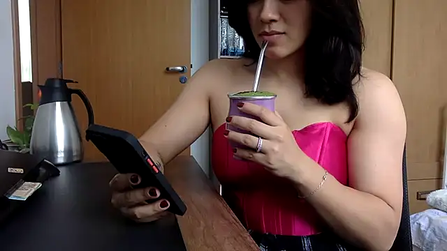 SEXOFLION online show from October 6, 5:32 pm