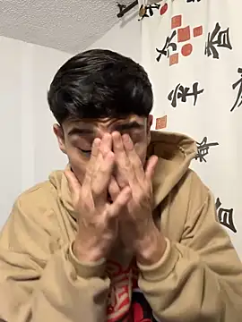 axel davis  online show from February 22, 6:02 am