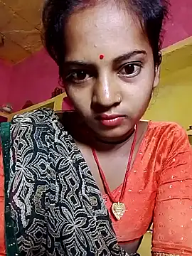 Snapshot of Hot_bbbb chatting on November 22, 10:53 pm Hot bbbb online show from November 22, 10:53 pm