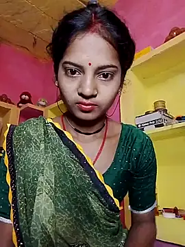 Snapshot of Hot_bbbb chatting on November 27, 9:39 pm Hot bbbb online show from November 27, 9:39 pm