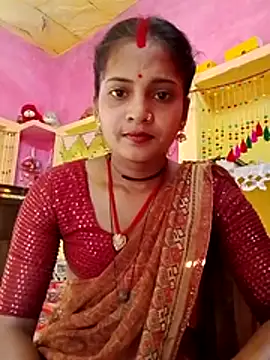 Snapshot of Hot_bbbb chatting on April 21, 12:22 pm Hot bbbb online show from April 21, 12:22 pm