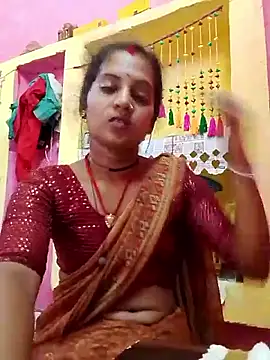 Snapshot of Hot_bbbb chatting on April 25, 10:40 am Hot bbbb online show from April 25, 10:40 am