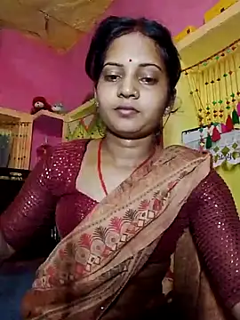 Snapshot of Hot_bbbb chatting on April 29, 6:25 pm Hot bbbb online show from April 29, 6:25 pm