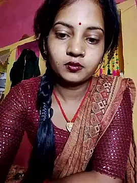 Snapshot of Hot_bbbb chatting on May 1, 8:13 pm Hot bbbb online show from May 1, 8:13 pm