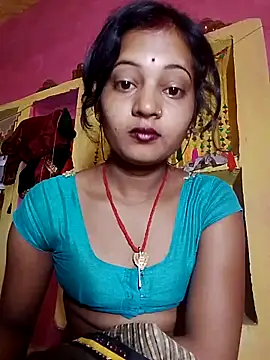 Snapshot of Hot_bbbb chatting on May 6, 7:52 pm Hot bbbb online show from May 6, 7:52 pm