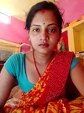 Snapshot of Hot_bbbb chatting on May 16, 10:36 am Hot bbbb online show from May 16, 10:36 am