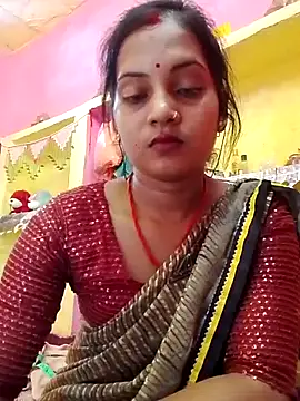 Snapshot of Hot_bbbb chatting on May 17, 5:27 am Hot bbbb online show from May 17, 5:27 am