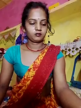 Snapshot of Hot_bbbb chatting on May 18, 10:26 pm Hot bbbb online show from May 18, 10:26 pm