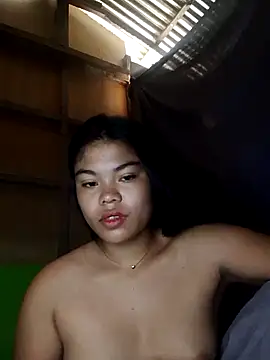 Snapshot of cloe_candy19 chatting on October 1, 12:49 am cloe candy19 online show from October 1, 12:49 am
