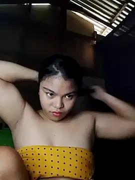 Snapshot of cloe_candy19 chatting on October 10, 10:31 pm cloe candy19 online show from October 10, 10:31 pm