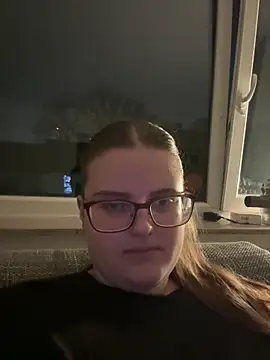 CurvyPaar2 online show from February 10, 8:35 pm