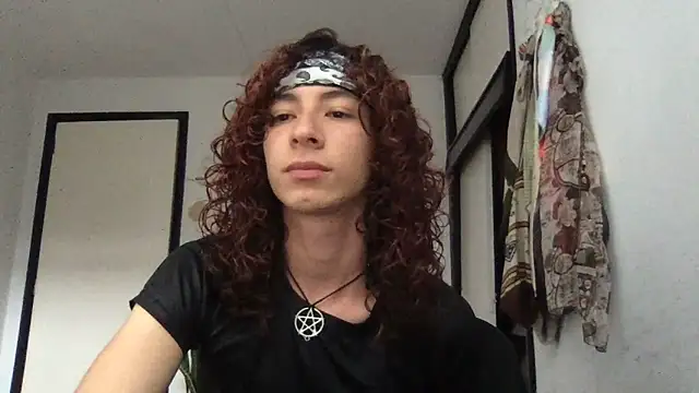 camille delrey online show from April 14, 6:58 pm