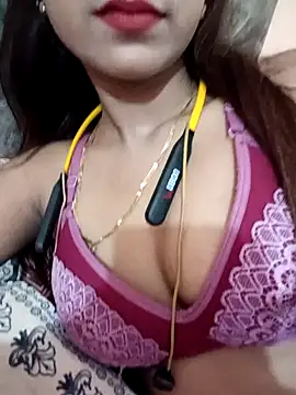 Snapshot of payalsharma95 chatting on September 14, 4:39 pm payalsharma95 online show from September 14, 4:39 pm