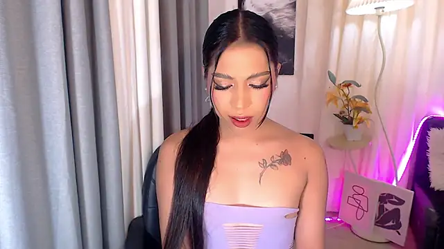 Sassy Suzuhime online show from April 4, 5:21 pm