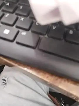 Snapshot of Wet_BunnyFun chatting on November 15, 10:34 am Wet BunnyFun online show from November 15, 10:34 am