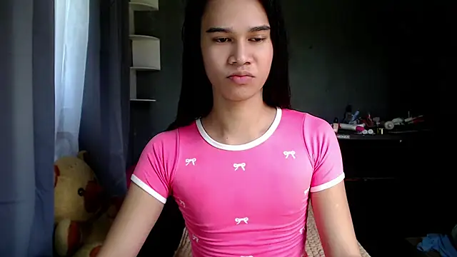 urseductivebarbie xx online show from September 22, 4:36 am