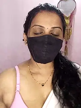 Snapshot of sneha_bebo chatting on April 29, 3:38 pm sneha bebo online show from April 29, 3:38 pm