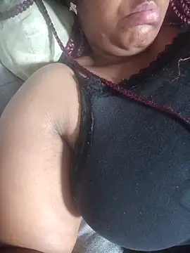 maleberish online show from December 18, 9:15 am