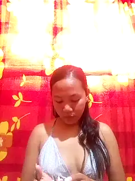 Snapshot of yan_babygirl chatting on June 8, 7:53 am yan babygirl online show from June 8, 7:53 am