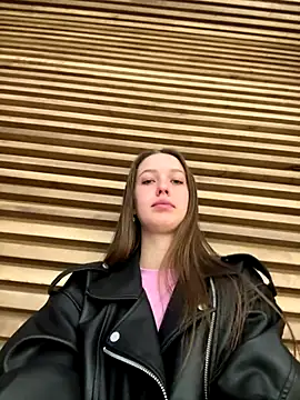 Snapshot of ElliRose chatting on September 20, 6:03 am ElliRose online show from September 20, 6:03 am