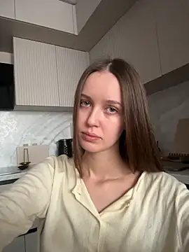 Snapshot of ElliRose chatting on January 7, 7:44 am ElliRose online show from January 7, 7:44 am