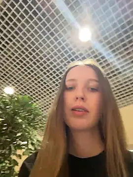 Snapshot of ElliRose chatting on January 9, 9:56 am ElliRose online show from January 9, 9:56 am