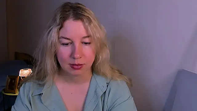 NancySanders online show from June 26, 8:24 pm