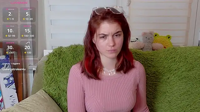 Snapshot of ElzaBlis chatting on October 4, 3:10 pm ElzaBlis online show from October 4, 3:10 pm