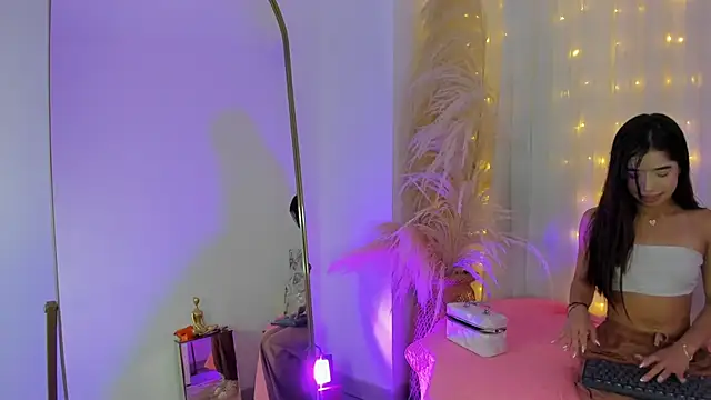 arianna cox   online show from October 23, 7:34 pm