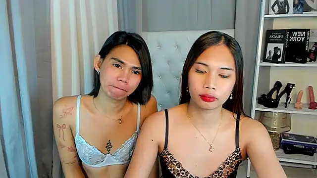 Snapshot of Fuckgurl_Avener chatting on February 9, 10:36 pm Fuckgurl Avener online show from February 9, 10:36 pm