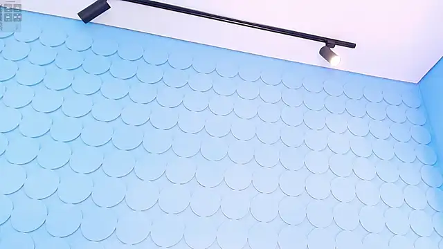 tinnymonroe online show from October 5, 5:22 pm