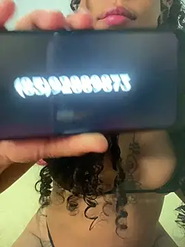 Snapshot of jhennyfer chatting on May 19, 5:03 am jhennyfer online show from May 19, 5:03 am