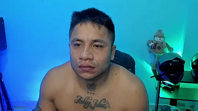 zeus 7777 online show from April 9, 10:09 am