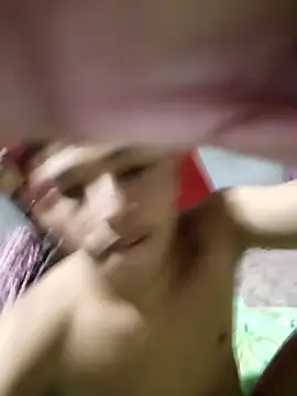 Snapshot of MattBroddy chatting on November 5, 1:49 am MattBroddy online show from November 5, 1:49 am