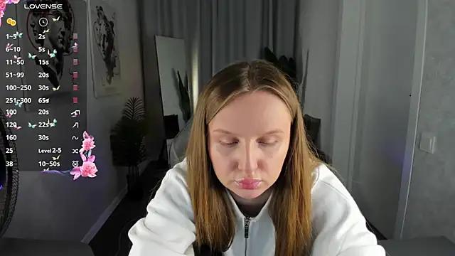 Rina Panic online show from March 11, 1:00 am