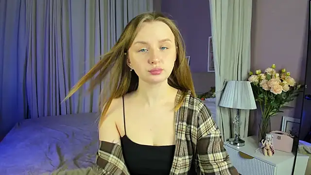 Snapshot of Rina_Panic chatting on May 3, 1:00 am Rina Panic online show from May 3, 1:00 am