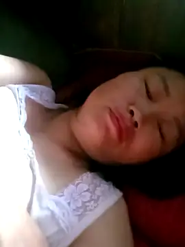 maple694 online show from September 18, 12:01 am