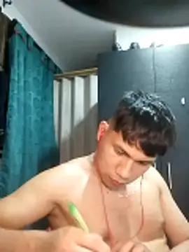 axelvega  online show from March 8, 5:22 am