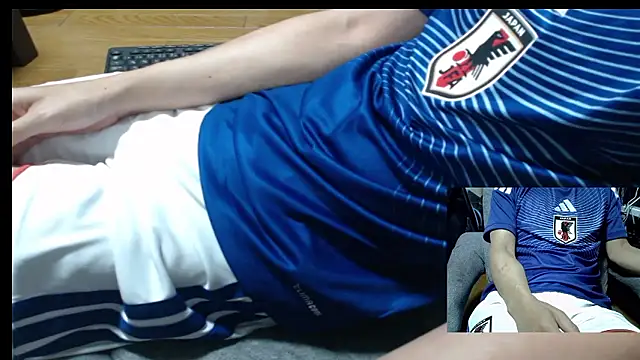 Snapshot of Yasu2000 chatting on June 28, 1:44 am Yasu2000 online show from June 28, 1:44 am