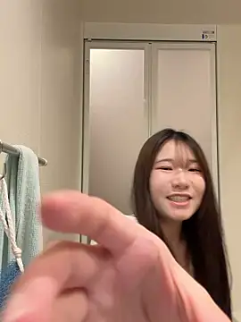  YUNOo0  online show from February 5, 1:05 pm