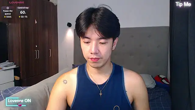 Addictiveboi online show from November 15, 6:00 am