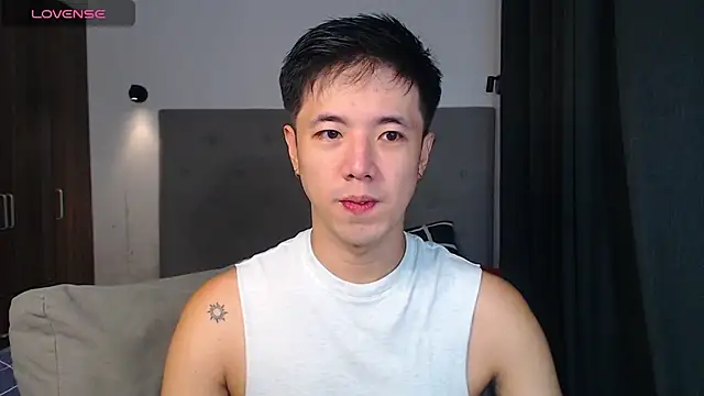 Addictiveboi online show from November 28, 1:19 am