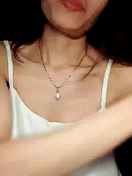 Hinna x online show from November 5, 9:09 am