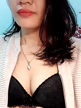 Hinna x online show from February 5, 10:14 pm