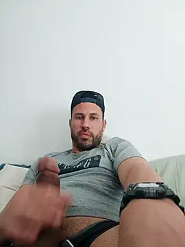 Snapshot of 1710Mike chatting on March 30, 3:46 pm 1710Mike online show from March 30, 3:46 pm