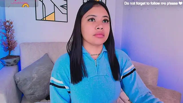 Snapshot of nicemiiaa7_ chatting on February 14, 8:16 pm nicemiiaa7 online show from February 14, 8:16 pm