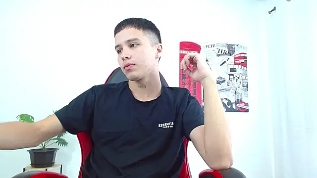 Cumandres18 online show from October 17, 2:19 pm