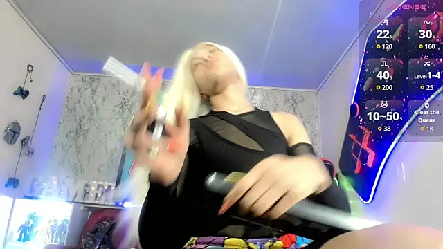 Madison Mujica online show from October 22, 11:21 am